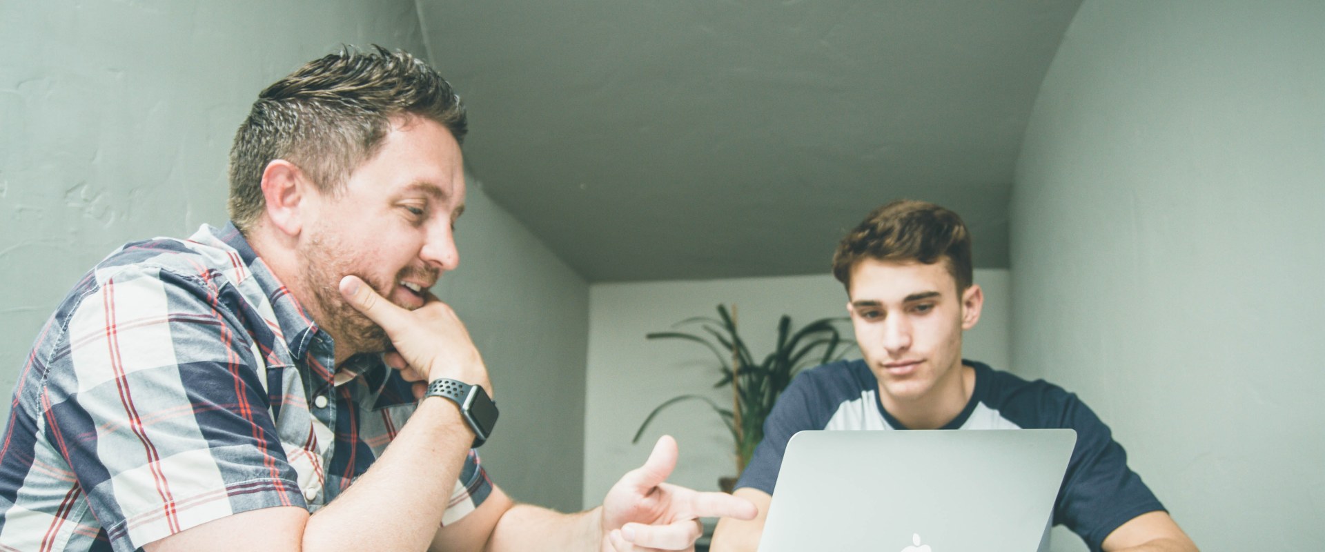 Is it better to tutor online or in person?