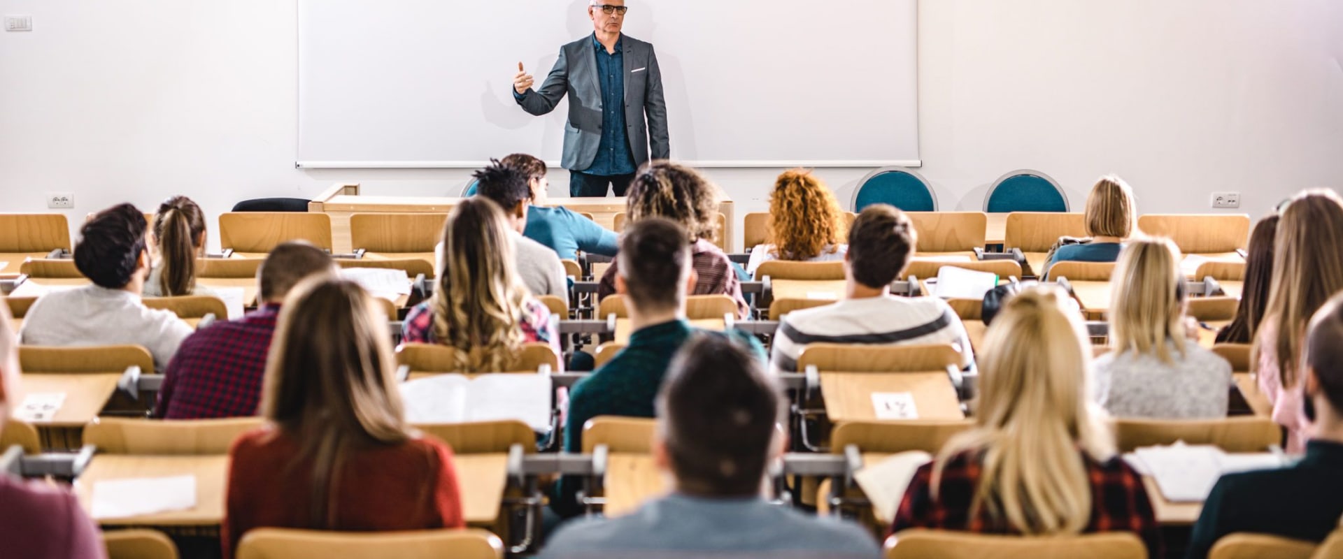 How To Improve Your Career Prospects – University Tutors
