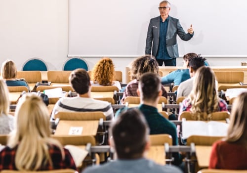 How to become a university tutor in the UK?